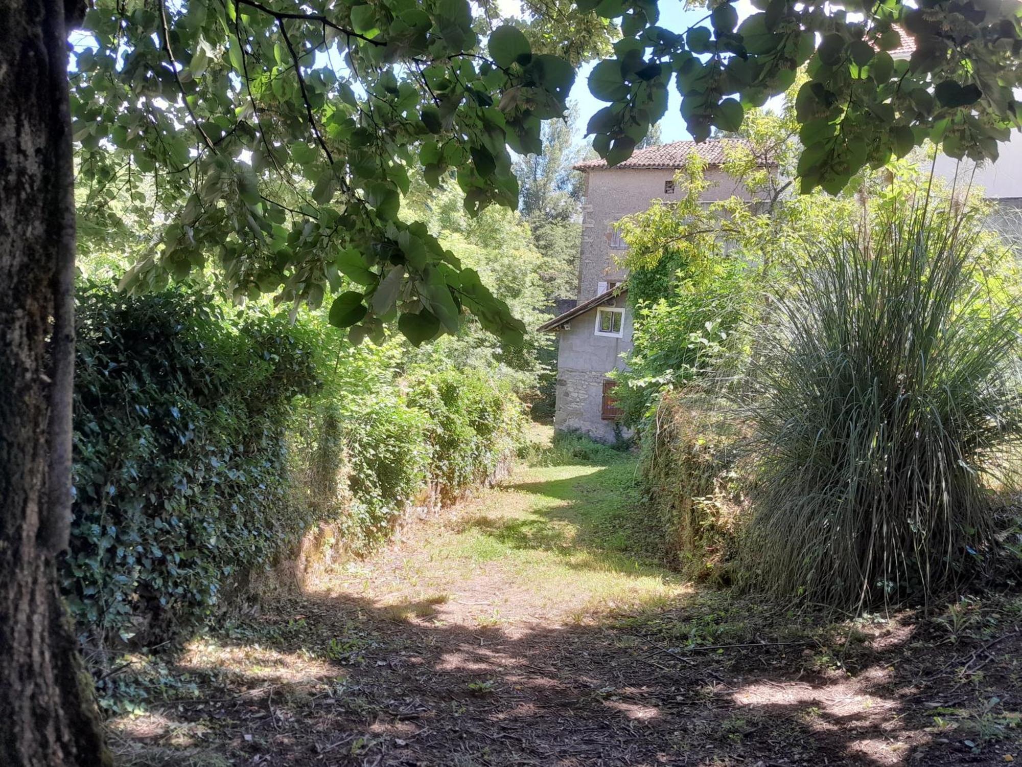 Appartement Privatif Tout Equipe En Bord De Riviere Figeac Dış mekan fotoğraf
